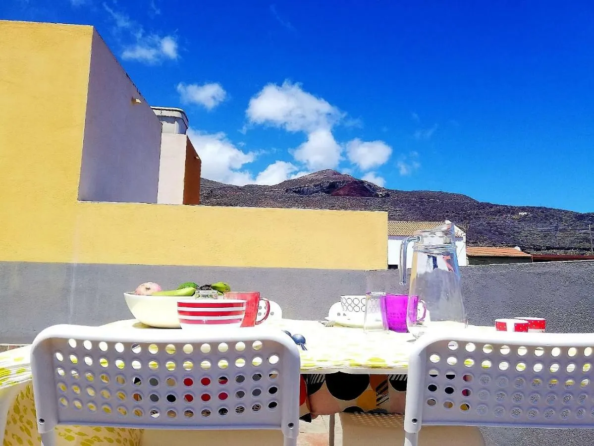 Apartamento La Caleta Isla de El Hierro terrace with incredible views  La Caleta (El Hierro)